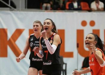 Eczacıbaşı Dynavit 3-1 Aydın Büyükşehir Belediyespor (MAÇ SONUCU)